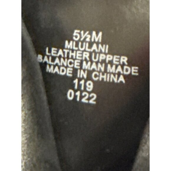 Marc Fisher Women's Boots Ulani Heeled Bottie Black Suede Zip Pointed Size 5.5 - Picture 8 of 10